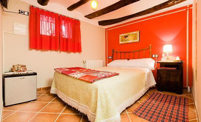 Hotel Casa De La Fuente Alcorisa Δωμάτιο φωτογραφία